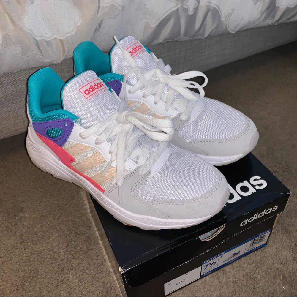 WORN Once! Adidas sneakers 7.5 white/purple/pink